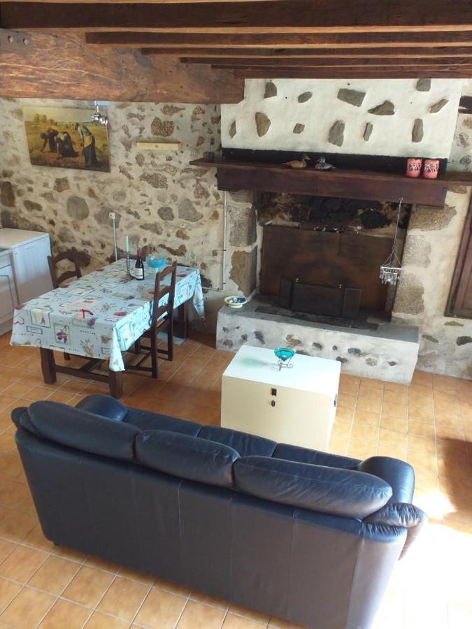 Gite Moulin De Ludieras Busserolles Екстериор снимка